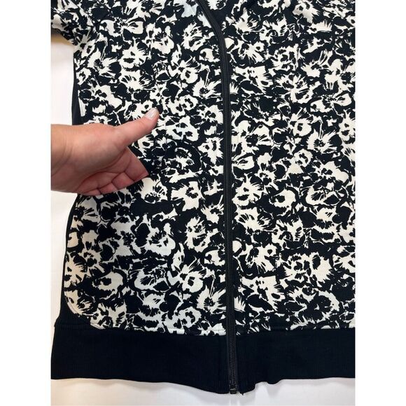 Lululemon Cozy Cuddle Up Jacket Fleur Sombre White Black Style W4IDCS Size 6 - Picture 7 of 14